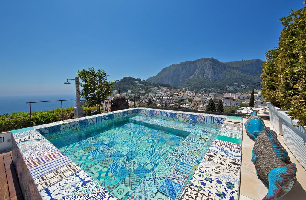 Capri Tiberio Palace Екстериор снимка